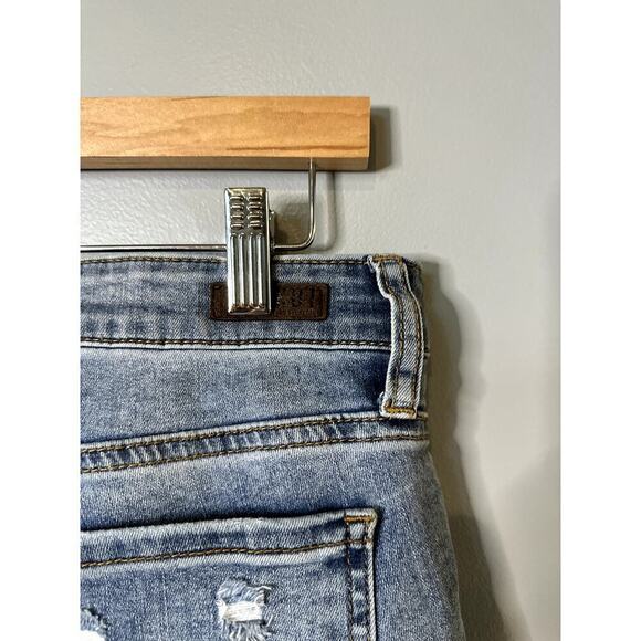 Kut from the Kloth Women's Distressed Boyfriend Jean Size 8 - Picture 7 of 11